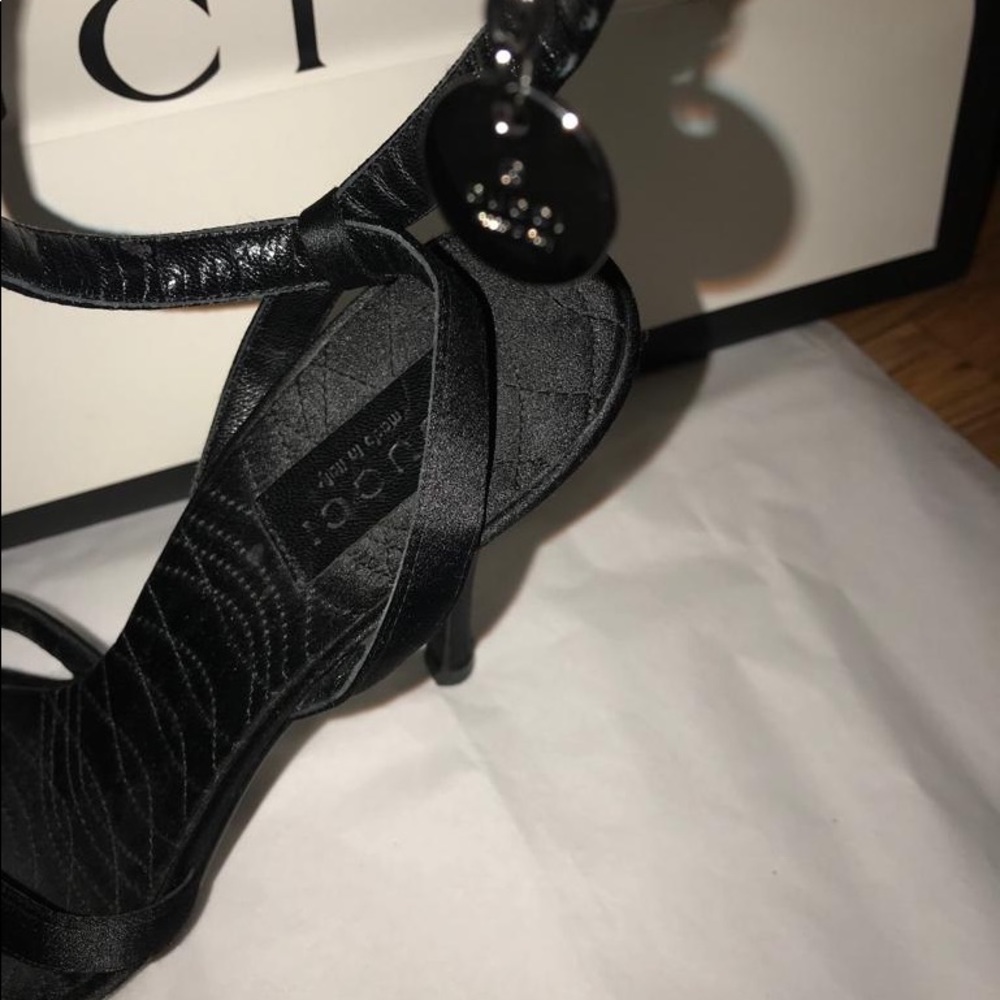 Gucci Open Toe Sandals